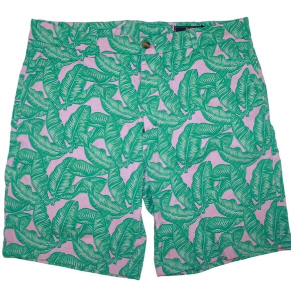 Vineyard Vines Other - Vineyard Vines by Shep & Ian 9" Breaker Shorts Mens Size 35 Floral